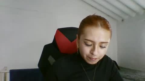 Snapshot of carolinnapinkman chatting on June 3, 2026, 8:25 pm carolinnapinkman online show from June 3, 2026, 8:25 pm