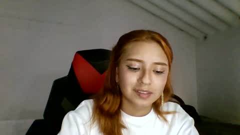 Snapshot of carolinnapinkman chatting on July 9, 2026, 8:35 pm carolinnapinkman online show from July 9, 2026, 8:35 pm