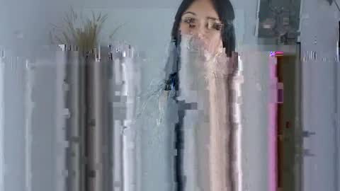 cata_jaramillo online show from June 5, 2026, 8:14 pm