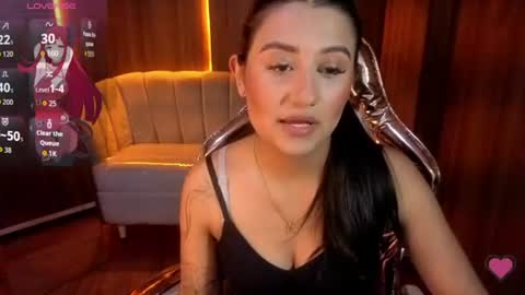 Snapshot of catalella_little_b chatting on July 4, 2026, 7:53 pm catalella_little_b online show from July 4, 2026, 7:53 pm