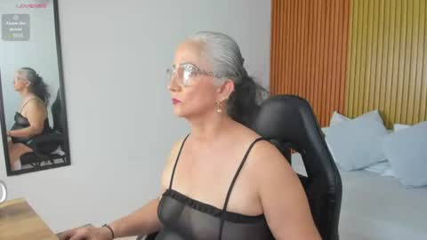 Snapshot of catalina_villan chatting on August 4, 2026, 6:43 pm C A T A L I N A online show from August 4, 2026, 6:43 pm