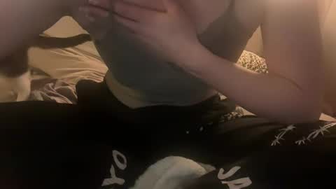 celinevoss online show from February 2, 2026, 1:04 am