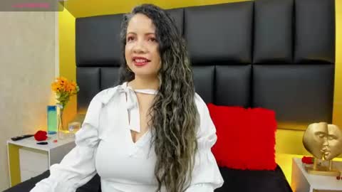 charlotte_monnroe online show from July 30, 2026, 1:21 pm