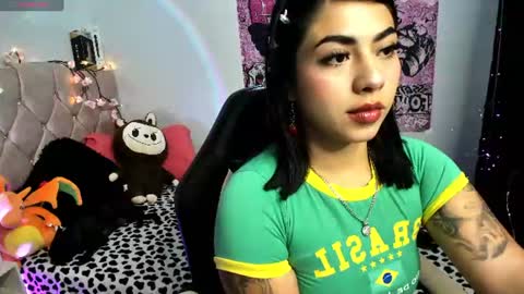 Snapshot of charlotte_queen20 chatting on July 19, 2026, 4:49 am Charlotte online show from July 19, 2026, 4:49 am