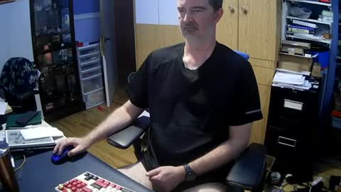 wanaBeYourToy online show from July 3, 2026, 10:54 am
