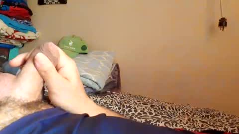Snapshot of chavo82 chatting on February 9, 2025, 8:24 pm chavo82 online show from February 9, 2025, 8:24 pm