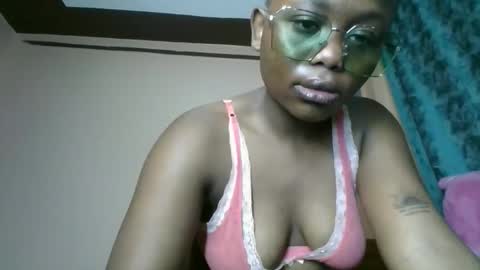 cheeky_charms online show from May 17, 2026, 1:58 am