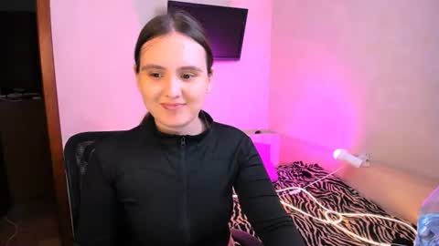 Chelsy  Luxe  online show from July 9, 2026, 10:19 am