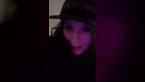 GiaBellaxoxo online show from July 10, 2026, 1:36 pm