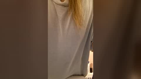 cheyenne_p online show from August 8, 2026, 4:58 am