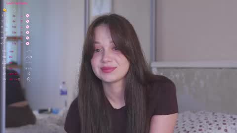 Nicole online show from June 26, 2026, 4:50 am