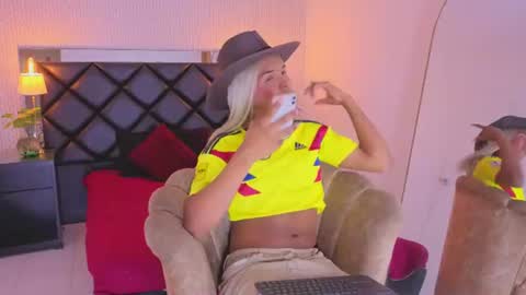 Chloe online show from June 17, 2026, 7:15 pm