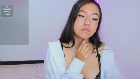 chloe_desire11 online show from June 15, 2026, 11:23 am