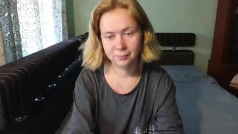 Mila online show from August 3, 2026, 7:07 am
