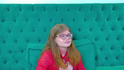 ChloeHalses online show from June 27, 2026, 5:07 pm