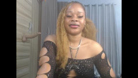 Snapshot of chocox_petitqueen chatting on June 16, 2026, 6:38 am ethereal online show from June 16, 2026, 6:38 am