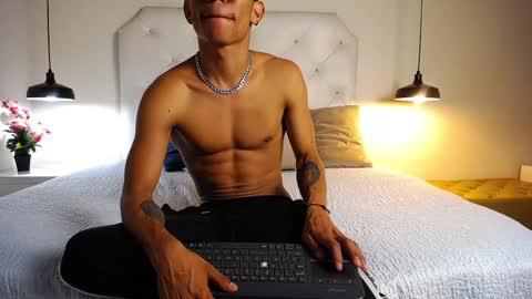 Chris Weell online show from February 14, 2025, 8:26 pm