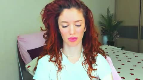 Snapshot of christinaconteeree chatting on July 18, 2026, 11:14 am christinaconteeree online show from July 18, 2026, 11:14 am