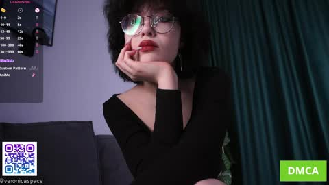 Snapshot of cinacandy chatting on April 20, 2026, 5:54 am L online show from April 20, 2026, 5:54 am
