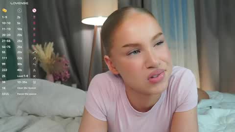 Snapshot of cinacandy chatting on May 21, 2026, 5:31 pm L online show from May 21, 2026, 5:31 pm