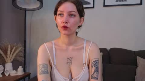 Im Amy online show from July 10, 2026, 1:10 am