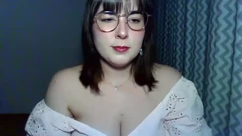 Clara online show from July 5, 2026, 7:10 pm