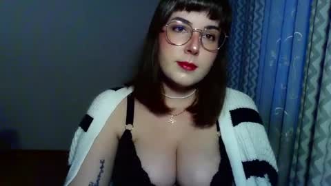 Clara online show from July 20, 2026, 6:32 pm