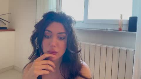 cleopatra_sinns online show from June 7, 2026, 9:57 am