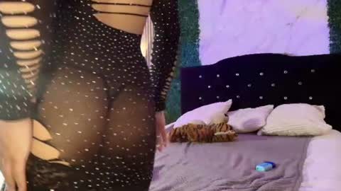 COCO online show from June 22, 2026, 1:18 am