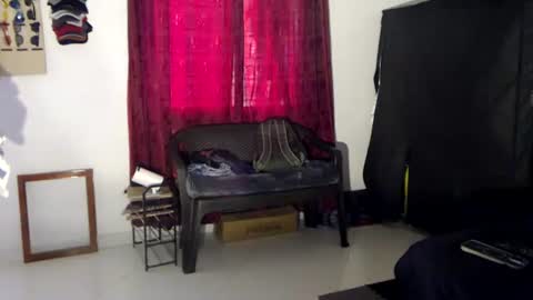 Snapshot of colinlatinbrown chatting on June 25, 2026, 2:43 pm IG online show from June 25, 2026, 2:43 pm