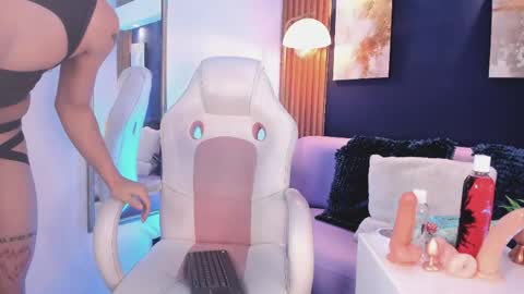 Connor   online show from June 7, 2026, 8:01 pm