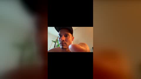 LukasGoodBoyXXX online show from June 11, 2026, 10:57 am