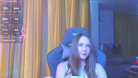 Snapshot of cravelucy chatting on June 13, 2026, 3:10 pm lucy online show from June 13, 2026, 3:10 pm