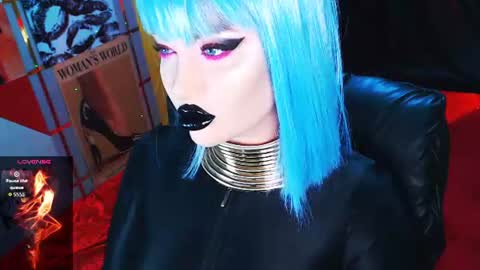 Snapshot of crazypinkyball chatting on June 17, 2026, 2:51 pm Roxy online show from June 17, 2026, 2:51 pm