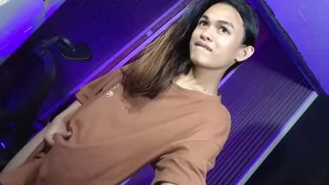 Delilah online show from August 3, 2026, 12:54 pm
