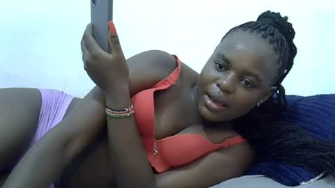 creamyypussyy online show from July 11, 2026, 10:00 pm