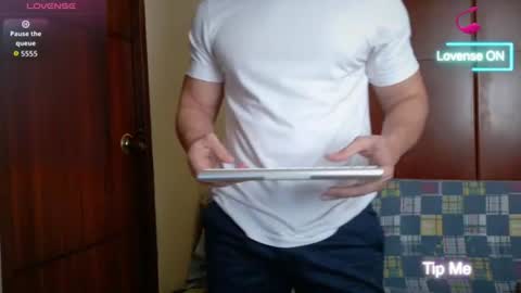 cris2428 online show from June 24, 2026, 4:39 pm