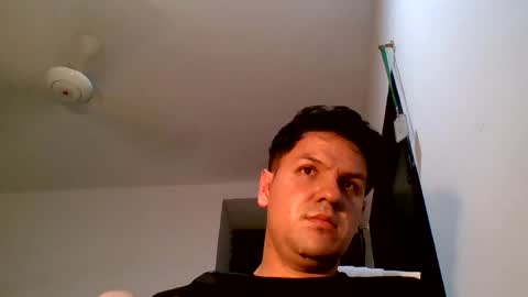 cristopher3042 online show from July 16, 2026, 5:13 am