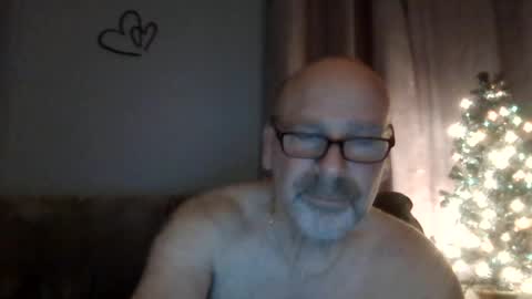 Snapshot of cruising_guy chatting on July 6, 2026, 2:41 am fun guy online show from July 6, 2026, 2:41 am