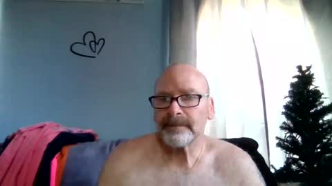 Snapshot of cruising_guy chatting on July 13, 2026, 11:57 am fun guy online show from July 13, 2026, 11:57 am
