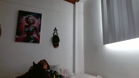 Snapshot of crystal_starx chatting on April 17, 2026, 12:52 pm Crystal Blaze online show from April 17, 2026, 12:52 pm