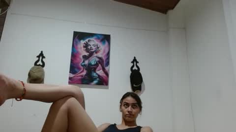 Snapshot of crystal_starx chatting on April 24, 2026, 2:36 am Crystal Blaze online show from April 24, 2026, 2:36 am