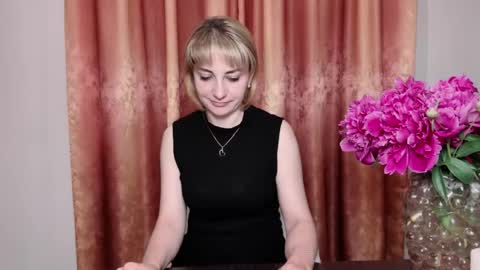 Mary online show from June 4, 2026, 7:53 pm