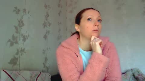 CrystallAngel online show from April 25, 2026, 2:14 pm