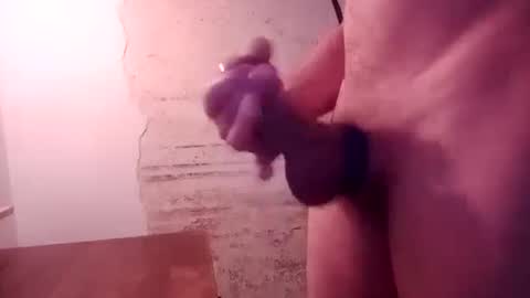 cumfeetbass online show from June 24, 2026, 3:05 am