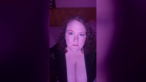 curlycult97 online show from June 18, 2026, 10:14 pm