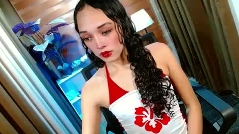 BBY CURLYHANNA online show from June 26, 2026, 11:03 am