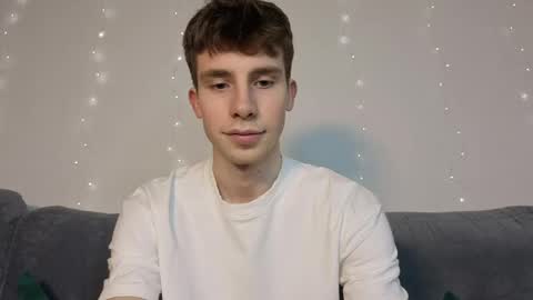 Snapshot of cute_brian chatting on April 21, 2026, 4:56 pm Im Brian online show from April 21, 2026, 4:56 pm