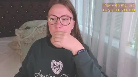 Snapshot of cute_darina chatting on July 12, 2026, 4:58 am Everyday stream in the same time online show from July 12, 2026, 4:58 am