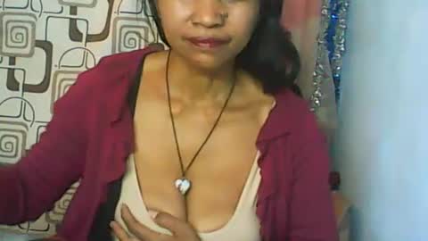 Snapshot of cute_moll chatting on June 30, 2026, 9:21 am murielle online show from June 30, 2026, 9:21 am